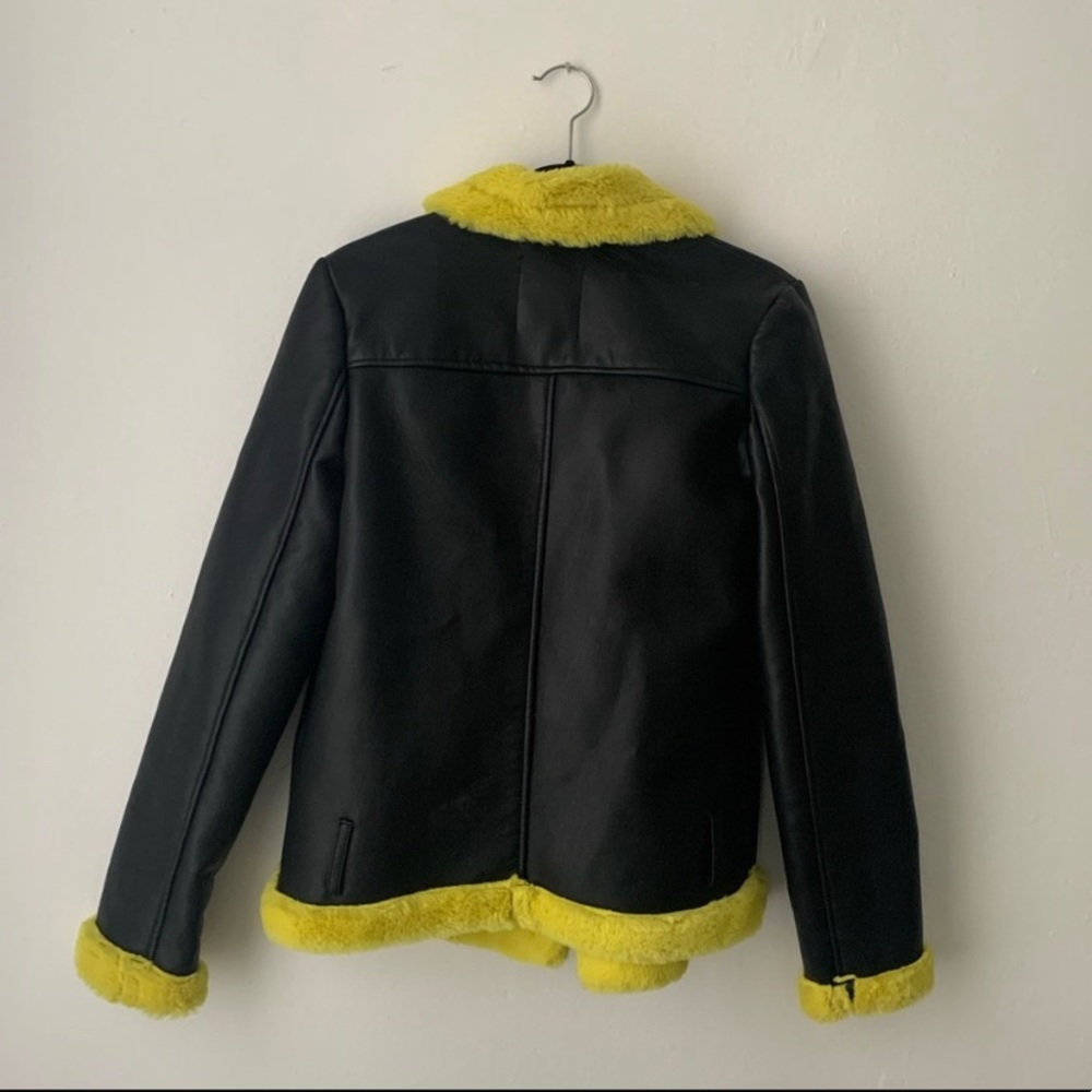 Unique Yellow faux fur and leather jacket - Picture 3 of 3